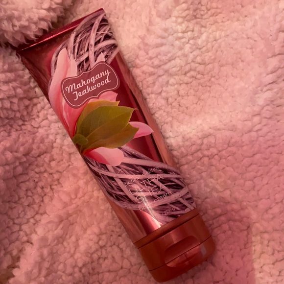 Bath and Body works Mahogany Teakwood
